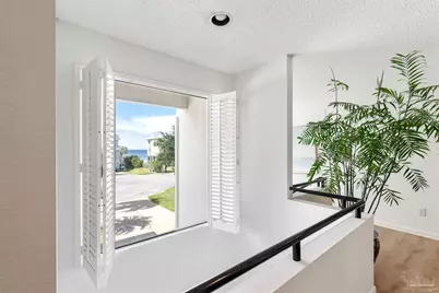 332 Deer Point Dr, Gulf Breeze, FL 32561 - Photo 35