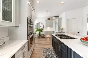 332 Deer Point Dr, Gulf Breeze, FL 32561 - Photo 11