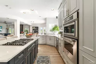 332 Deer Point Dr, Gulf Breeze, FL 32561 - Photo 7