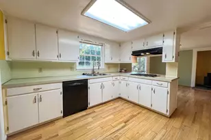 5325 Lakewood Dr, Milton, FL 32570 - Photo 5