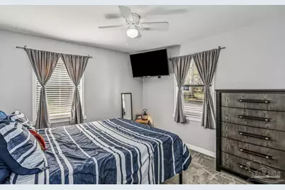 4010 Wyndham Rd, Century, FL 32535 - Photo 13