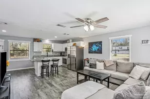 4010 Wyndham Rd, Century, FL 32535 - Photo 5