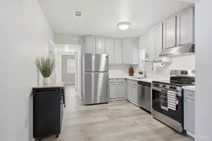 4918 Lillian Hwy, Pensacola, FL 32506 - Photo 3