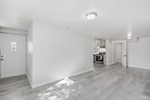 4918 Lillian Hwy, Pensacola, FL 32506 - Photo 5