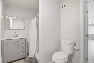 4918 Lillian Hwy, Pensacola, FL 32506 - Photo 13