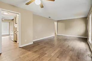 7150 Santa Barbara St, Pensacola, FL 32526 - Photo 9