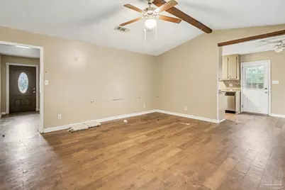 7150 Santa Barbara St, Pensacola, FL 32526 - Photo 13