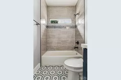 7684 Old Hickory Dr, Pensacola, FL 32507 - Photo 37