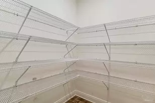 7684 Old Hickory Dr, Pensacola, FL 32507 - Photo 11