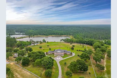 3400 Bonterra Dr, Laurel Hill, FL 32567 - Photo 1