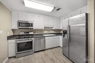 650 Hawkins St, Pensacola, FL 32534 - Photo 13