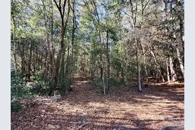 6277 Pansy Dr, Milton, FL 32570 - Photo 19