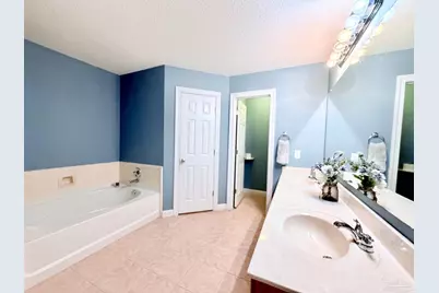 6277 Pansy Dr, Milton, FL 32570 - Photo 7