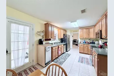 6277 Pansy Dr, Milton, FL 32570 - Photo 23