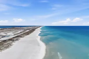 8577 Gulf Blvd, Navarre Beach, FL 32566 - Photo 41