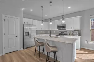 4637 Sago Palm Cir, Pace, FL 32571 - Photo 5