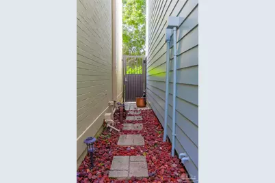 20 W Gathering Green, Pensacola, FL 32502 - Photo 37