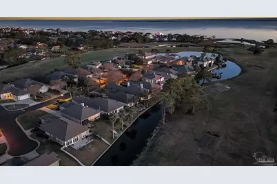 1137 Willowood Cir, Gulf Breeze, FL 32563 - Photo 53