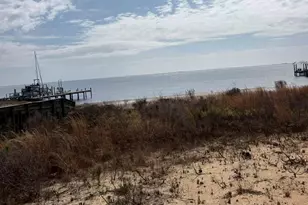 6753 Tidewater Dr, Navarre, FL 32566 - Photo 1