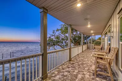 305 S Garcon Point Rd, Milton, FL 32583 - Photo 7