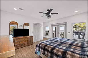 305 S Garcon Point Rd, Milton, FL 32583 - Photo 33