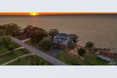 305 S Garcon Point Rd, Milton, FL 32583 - Photo 69