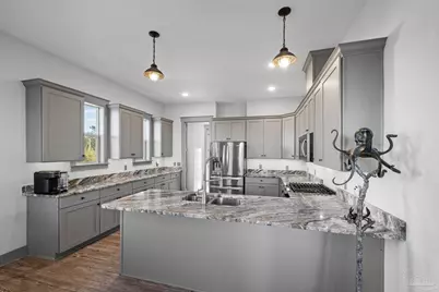 305 S Garcon Point Rd, Milton, FL 32583 - Photo 21