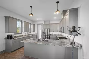 305 S Garcon Point Rd, Milton, FL 32583 - Photo 21