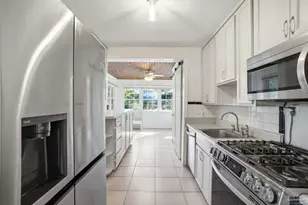 1715 E Hatton St, Pensacola, FL 32503 - Photo 9