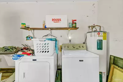 6640 Frank Reeder Rd, Pensacola, FL 32526 - Photo 71