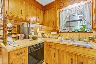 6640 Frank Reeder Rd, Pensacola, FL 32526 - Photo 61