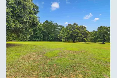 6640 Frank Reeder Rd, Pensacola, FL 32526 - Photo 17