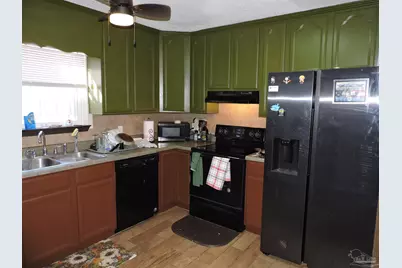 435 Belle Chasse Dr, Pensacola, FL 32506 - Photo 9