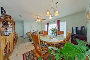 8436 Gulf Blvd, Navarre Beach, FL 32566 - Photo 7