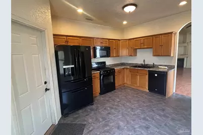 6021 Champion Oaks Dr, Pensacola, FL 32526 - Photo 5