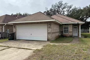 6021 Champion Oaks Dr, Pensacola, FL 32526 - Photo 1