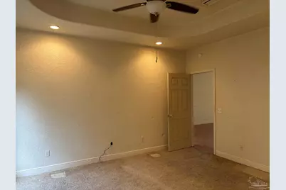 6021 Champion Oaks Dr, Pensacola, FL 32526 - Photo 9