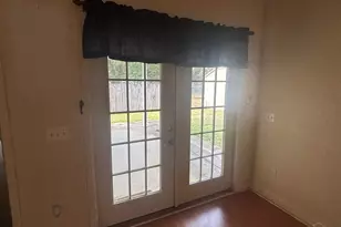 6021 Champion Oaks Dr, Pensacola, FL 32526 - Photo 7