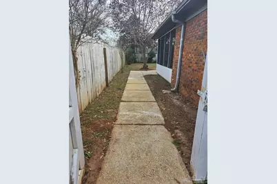 1225 Fretz St, Pensacola, FL 32534 - Photo 9