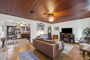 401 N 16th Ave, Pensacola, FL 32501 - Photo 15