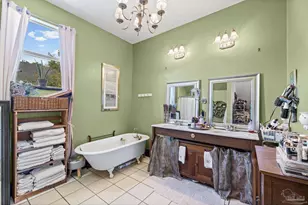 401 N 16th Ave, Pensacola, FL 32501 - Photo 33