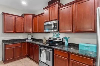 2548 Bluewater Dr, Navarre, FL 32566 - Photo 9