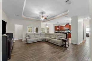 2548 Bluewater Dr, Navarre, FL 32566 - Photo 7