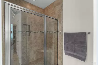 2548 Bluewater Dr, Navarre, FL 32566 - Photo 17