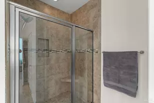 2548 Bluewater Dr, Navarre, FL 32566 - Photo 17