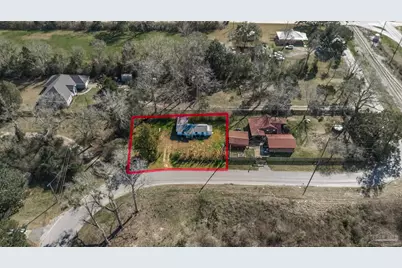 3020 Woodbury Cir, Cantonment, FL 32533 - Photo 3