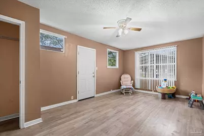 1004 Medford Ave, Pensacola, FL 32505 - Photo 17