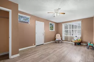 1004 Medford Ave, Pensacola, FL 32505 - Photo 17