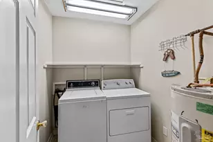 806 Maldonado Dr, Pensacola Beach, FL 32561 - Photo 29