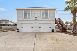 806 Maldonado Dr, Pensacola Beach, FL 32561 - Photo 5